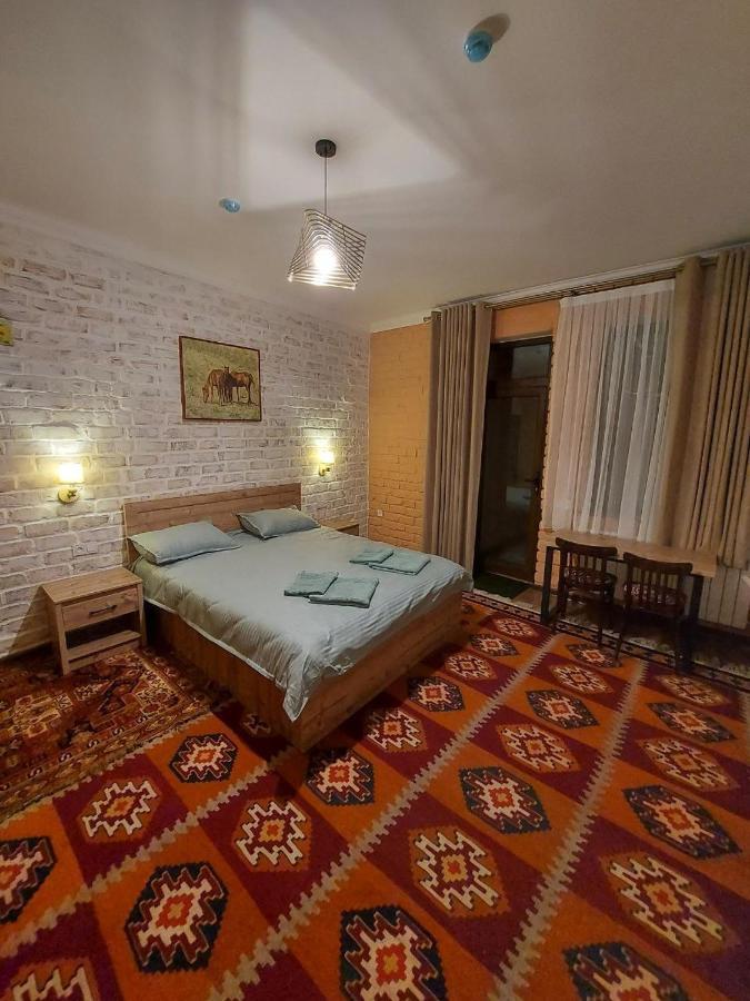Musavvir Samarkand Exterior foto